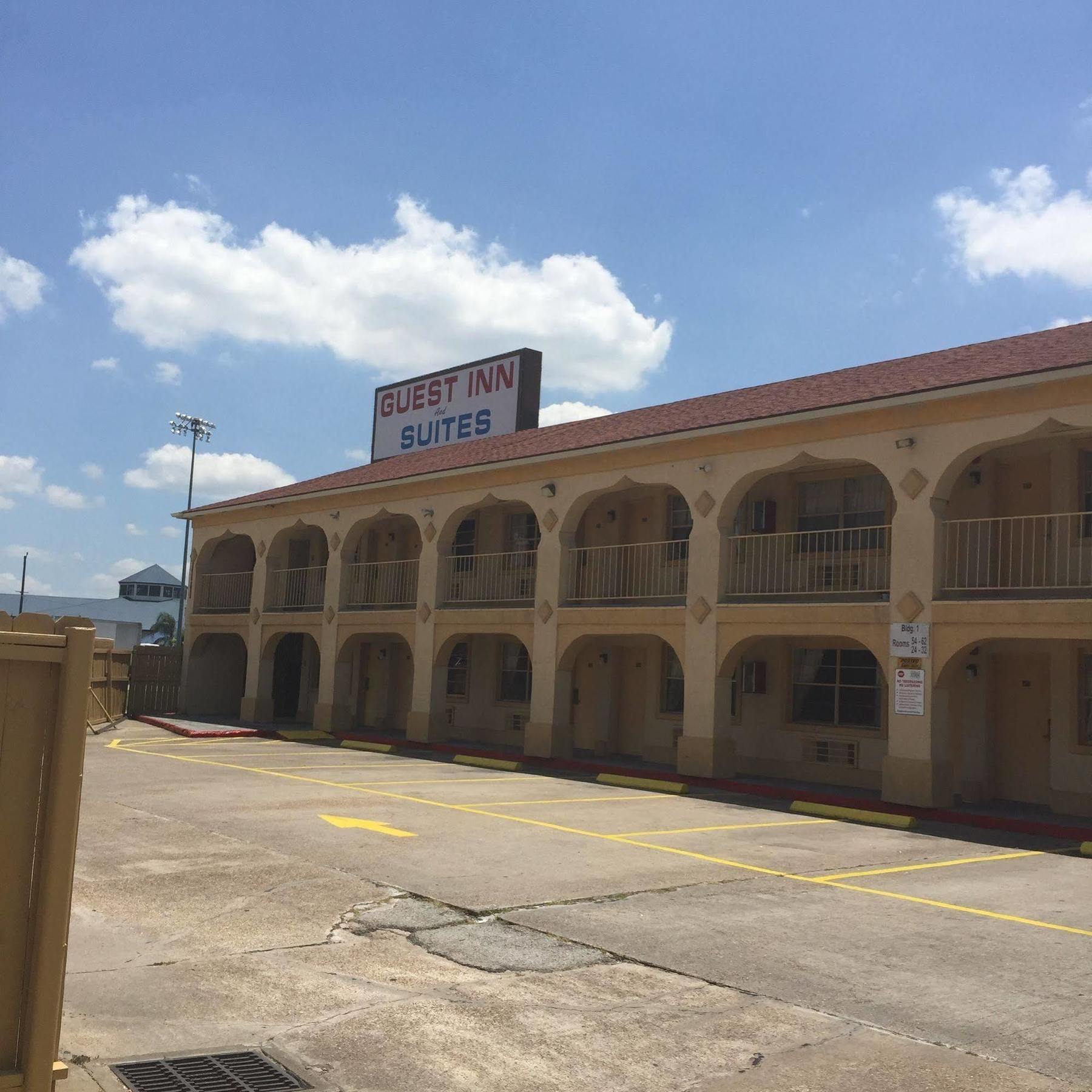 Guest Inn And Suites Houston Eksteriør billede
